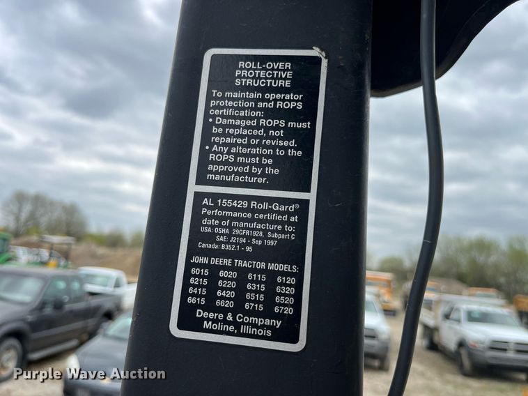 image for item LA9912 2005 John Deere 6415  tractor