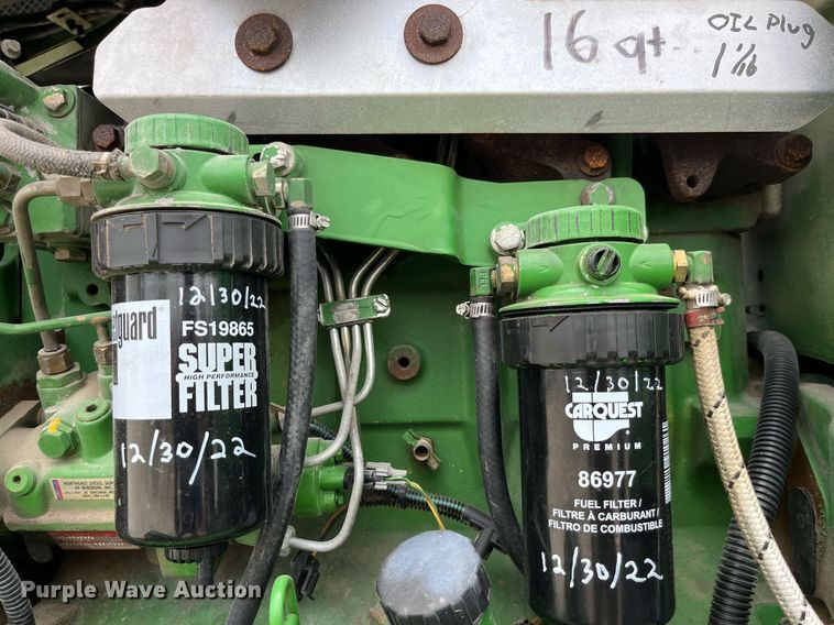 image for item LA9912 2005 John Deere 6415  tractor