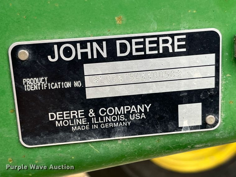 image for item LA9912 2005 John Deere 6415  tractor