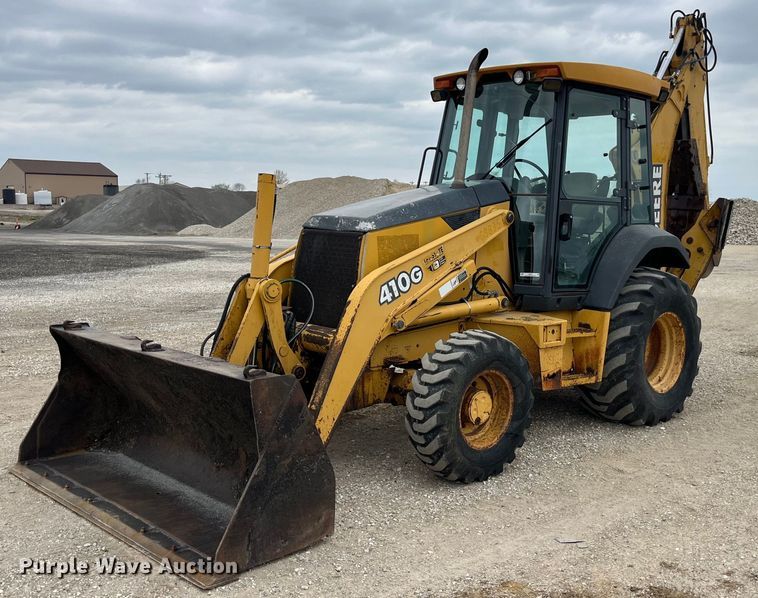 image for item LA9913 John Deere 410G  backhoe