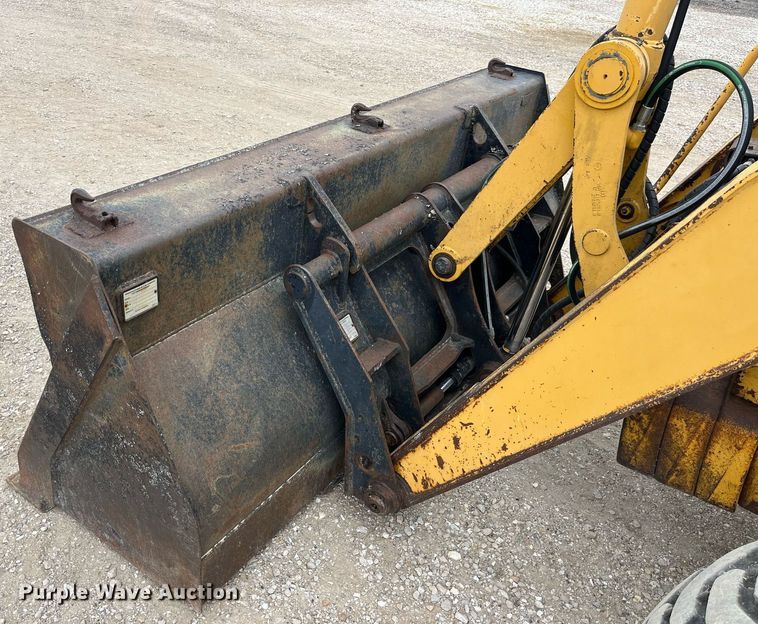 image for item LA9913 John Deere 410G  backhoe