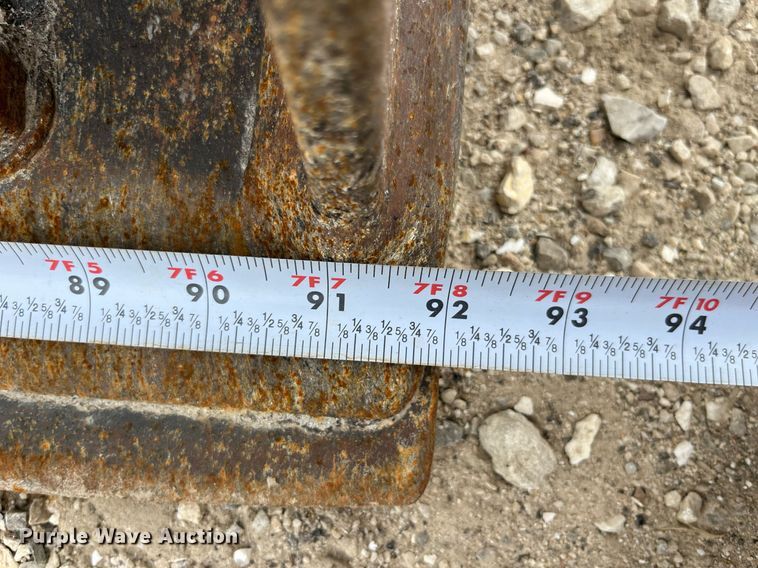 image for item LA9913 John Deere 410G  backhoe