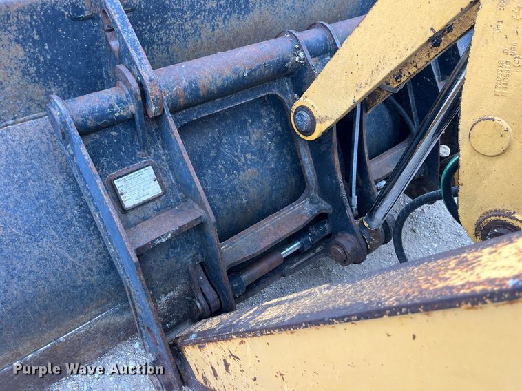 image for item LA9913 John Deere 410G  backhoe