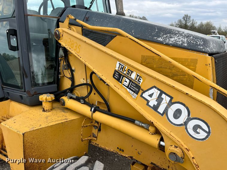 image for item LA9913 John Deere 410G  backhoe