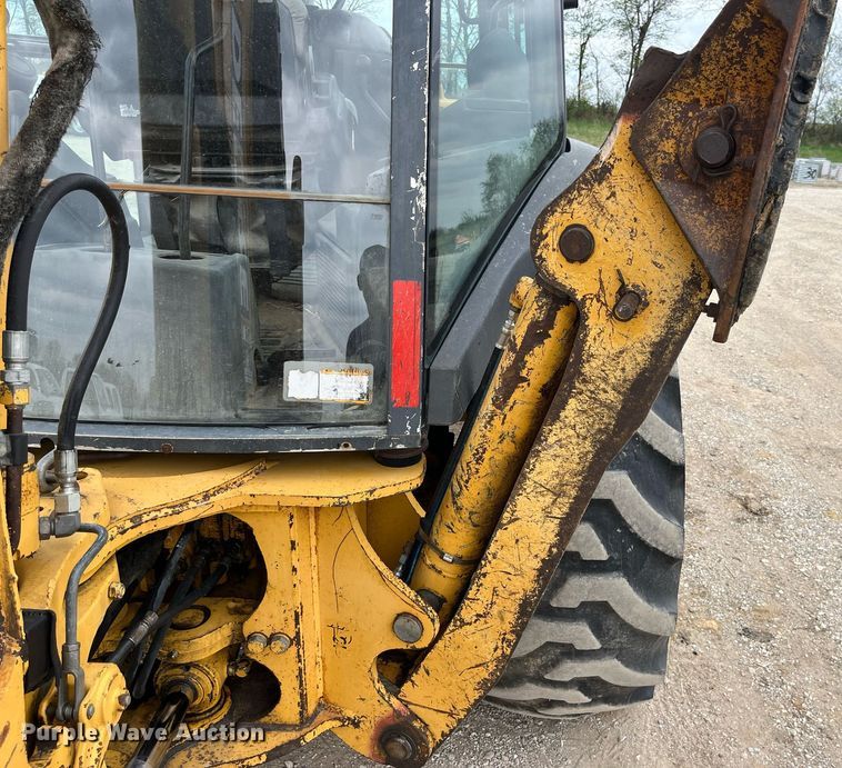 image for item LA9913 John Deere 410G  backhoe