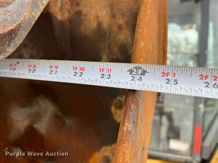 image for item LA9913 John Deere 410G  backhoe