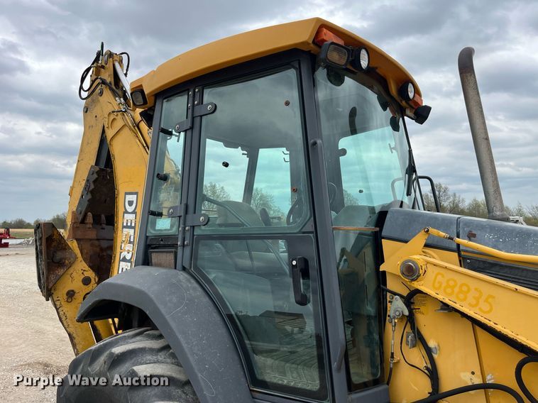 image for item LA9913 John Deere 410G  backhoe