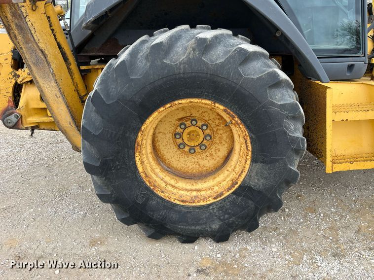 image for item LA9913 John Deere 410G  backhoe