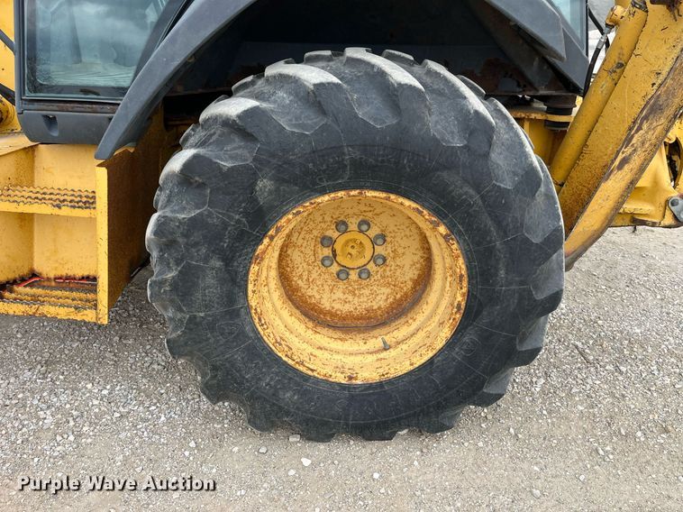 image for item LA9913 John Deere 410G  backhoe