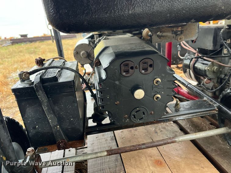 image for item LA9915 (2) generators