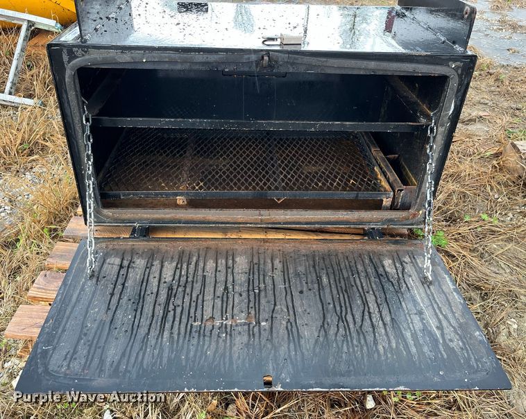 image for item LA9916 Toolbox