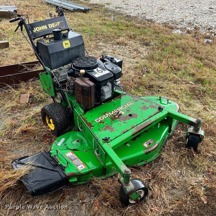 image for item LA9918 John Deere Commercial 54  lawn mower