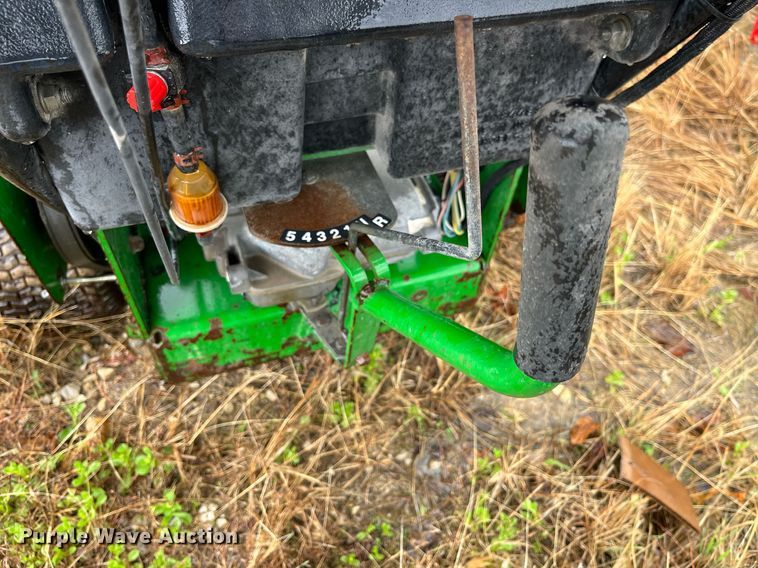 image for item LA9918 John Deere Commercial 54  lawn mower