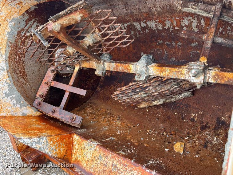 image for item LA9920 Raise Rite Versa Pump  concrete mixer