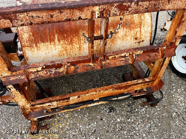 image for item LA9920 Raise Rite Versa Pump  concrete mixer