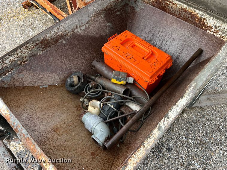 image for item LA9920 Raise Rite Versa Pump  concrete mixer