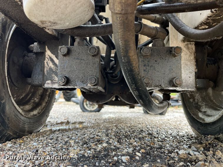 image for item LA9920 Raise Rite Versa Pump  concrete mixer