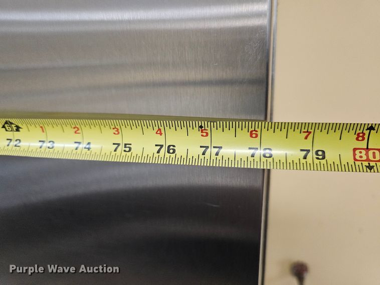 image for item LE9333 True  refrigerator