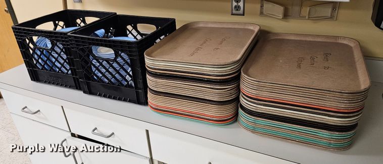 image for item LE9334 Serving supplies