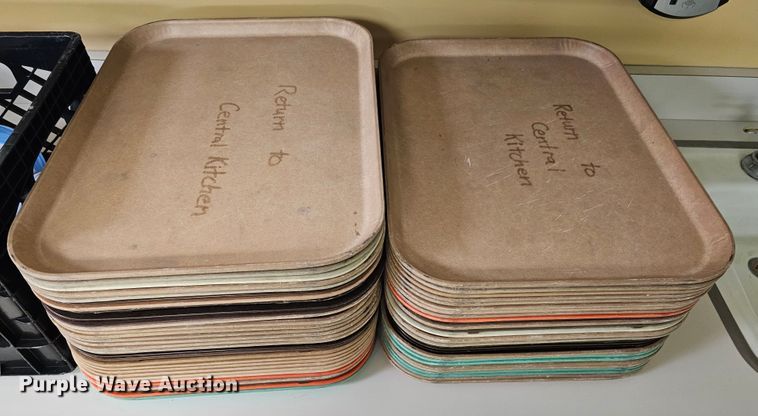 image for item LE9334 Serving supplies