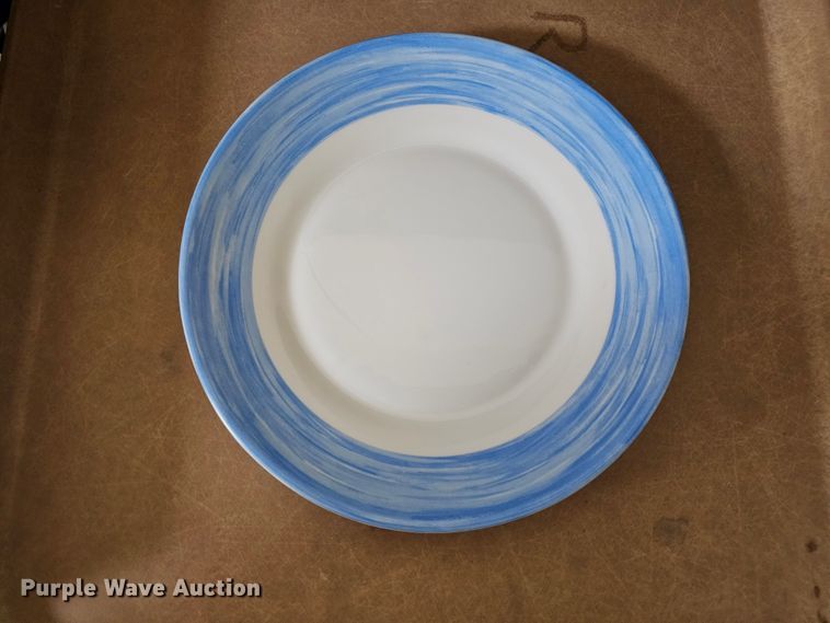 image for item LE9334 Serving supplies