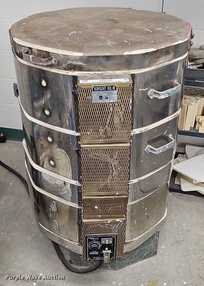 image for item LE9350 Knight Kiln 103  kiln