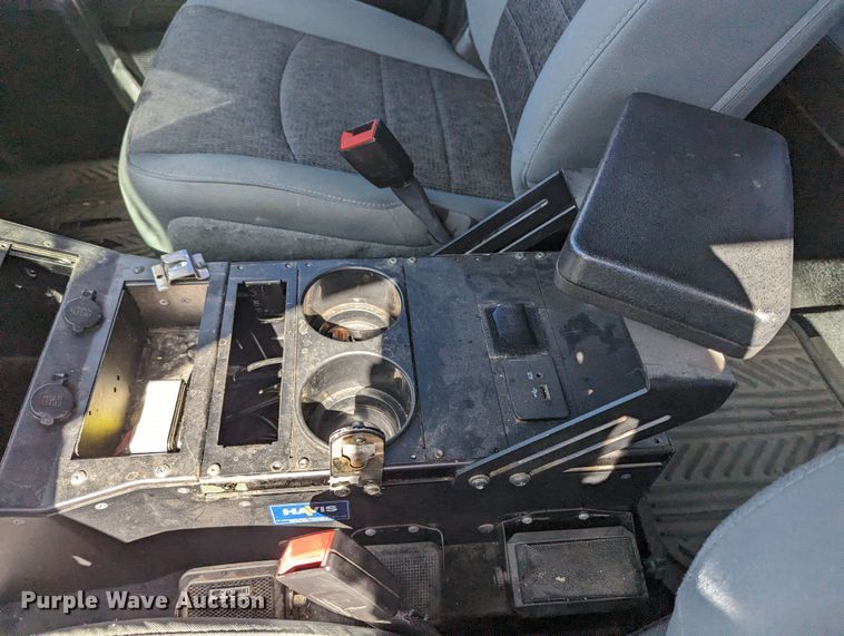 image for item LF9647 2015 Dodge Ram 1500  Crew Cab pickup truck