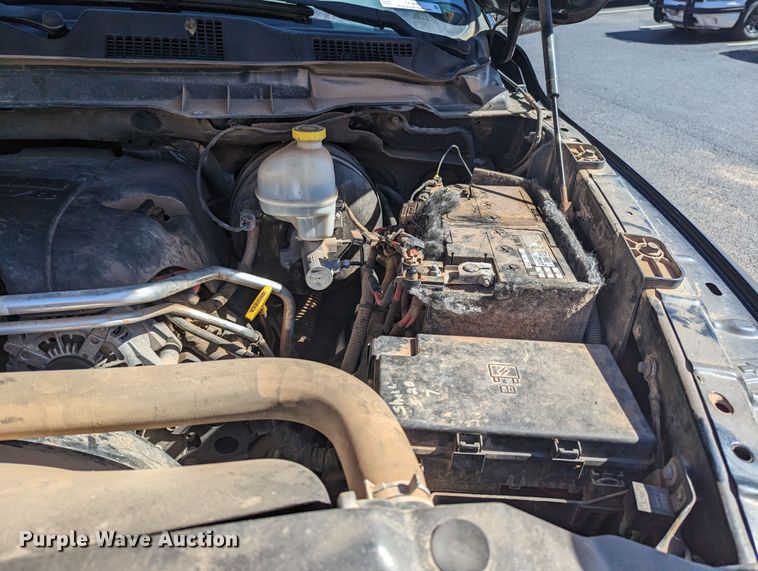 image for item LF9647 2015 Dodge Ram 1500  Crew Cab pickup truck