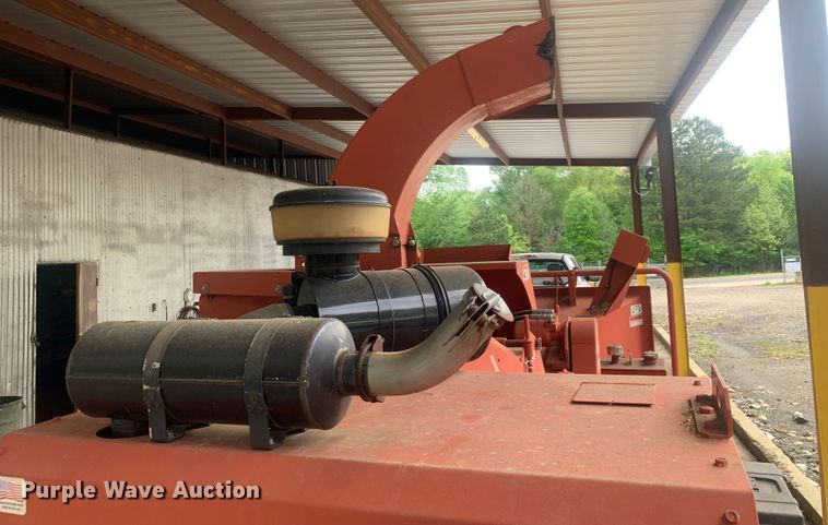 image for item LH9540 2012 Morbark Beever M15R  wood chipper