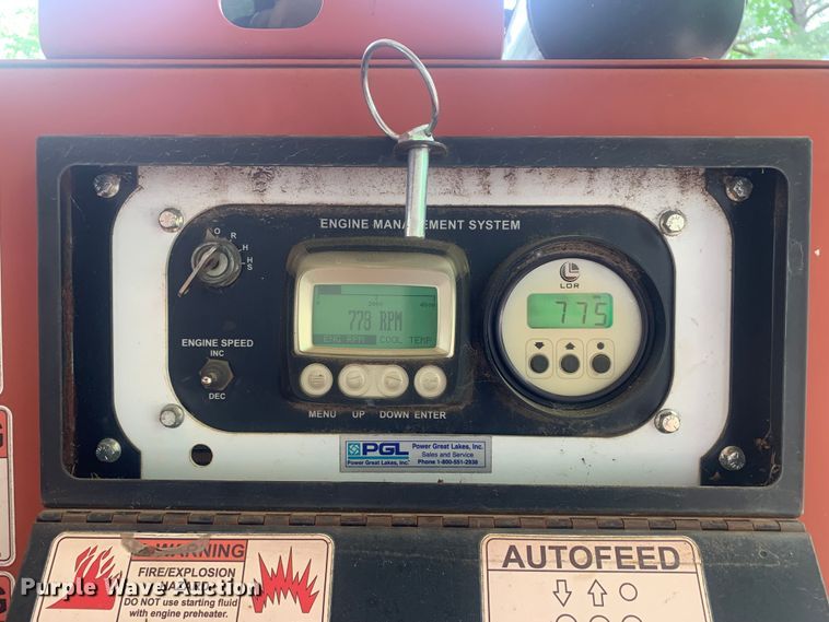 image for item LH9540 2012 Morbark Beever M15R  wood chipper