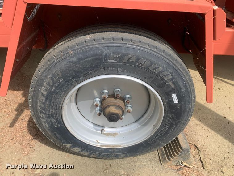 image for item LH9540 2012 Morbark Beever M15R  wood chipper