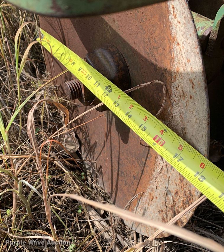 image for item LH9575 John Deere  disk