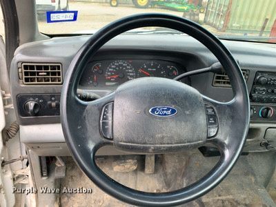 image for item LH9582 2002 Ford F250 Super Duty  pickup truck