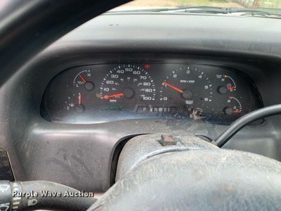 image for item LH9582 2002 Ford F250 Super Duty  pickup truck