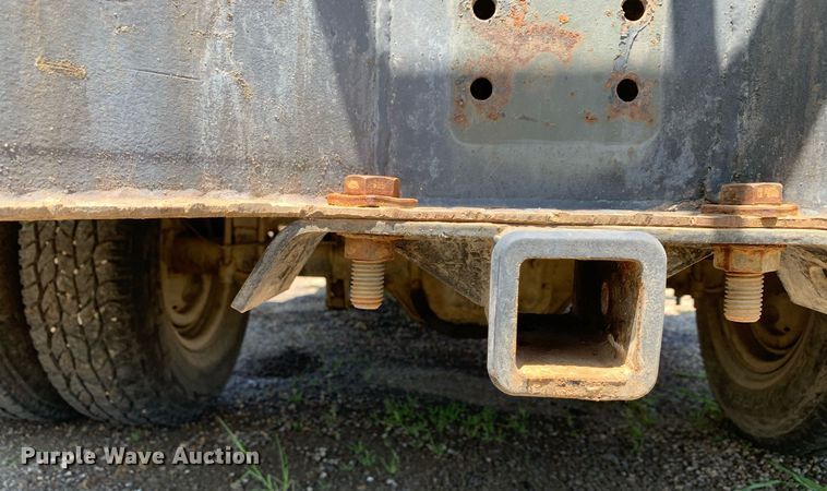 image for item LH9584 1989 Ford F350  utility bed pickup truck