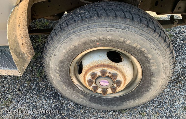 image for item LH9584 1989 Ford F350  utility bed pickup truck