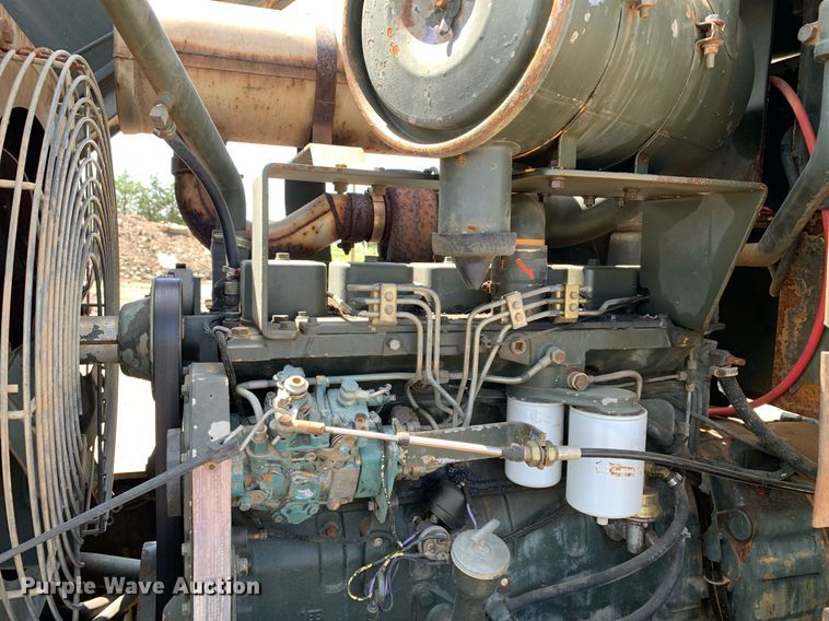 image for item LH9585 1991 Dresser 520C  wheel loader