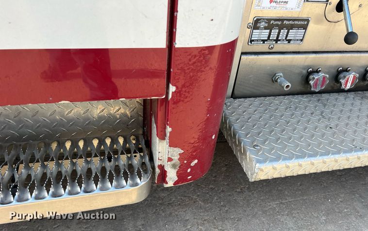 image for item LI9585 2005 American LaFrance Eagle  pumper fire truck