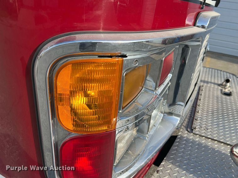 image for item LI9585 2005 American LaFrance Eagle  pumper fire truck