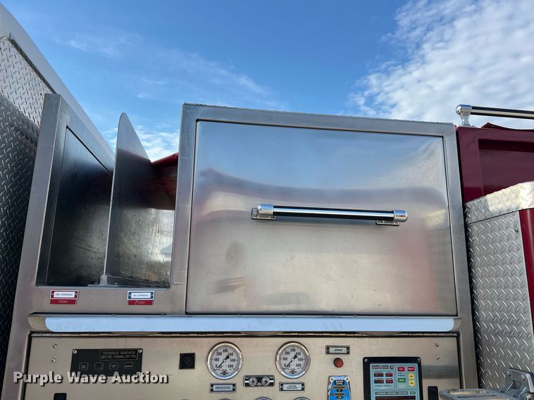 image for item LI9585 2005 American LaFrance Eagle  pumper fire truck