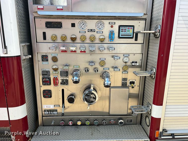 image for item LI9585 2005 American LaFrance Eagle  pumper fire truck