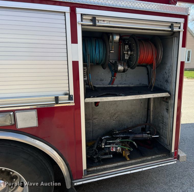 image for item LI9585 2005 American LaFrance Eagle  pumper fire truck