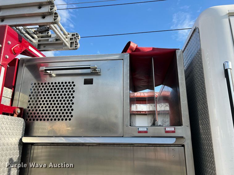 image for item LI9585 2005 American LaFrance Eagle  pumper fire truck