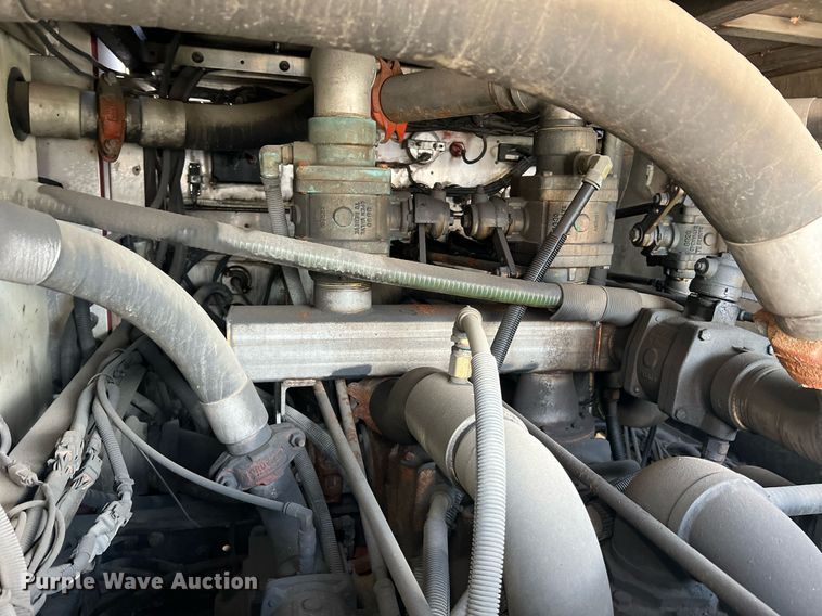 image for item LI9585 2005 American LaFrance Eagle  pumper fire truck