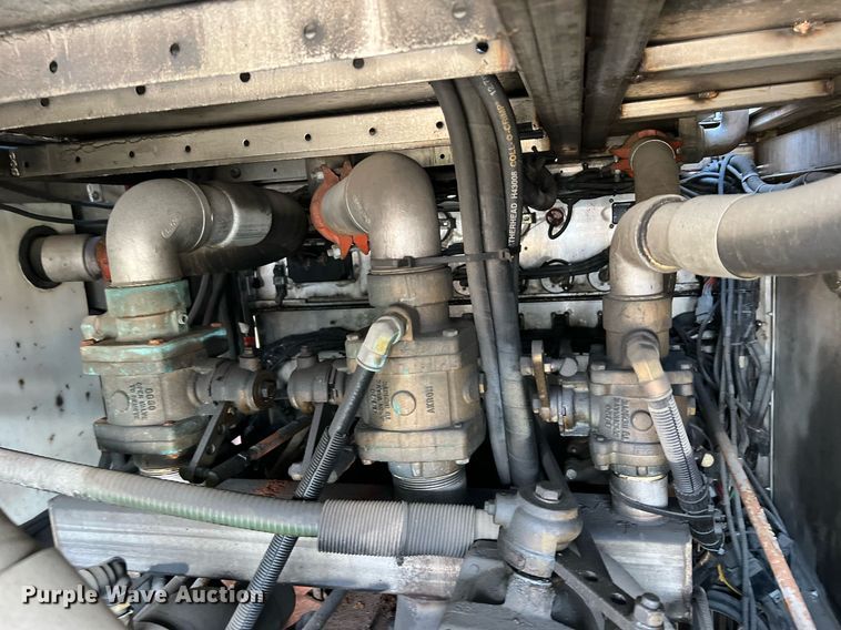 image for item LI9585 2005 American LaFrance Eagle  pumper fire truck