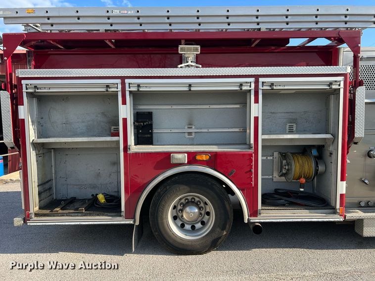 image for item LI9585 2005 American LaFrance Eagle  pumper fire truck