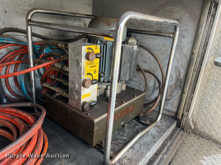 image for item LI9585 2005 American LaFrance Eagle  pumper fire truck