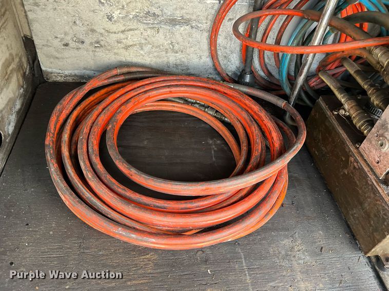 image for item LI9585 2005 American LaFrance Eagle  pumper fire truck