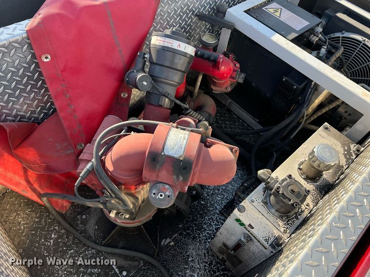 image for item LI9585 2005 American LaFrance Eagle  pumper fire truck