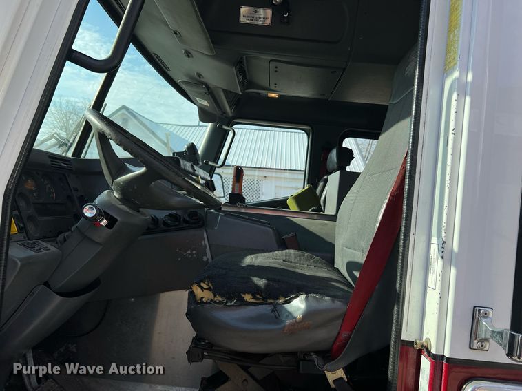 image for item LI9585 2005 American LaFrance Eagle  pumper fire truck